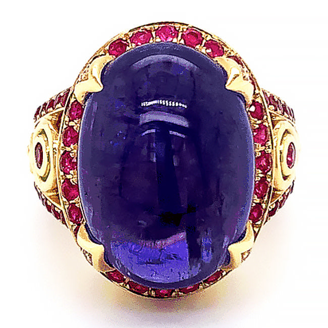 18 kt yellow gold ring cabachon Tanzanite and Rubys