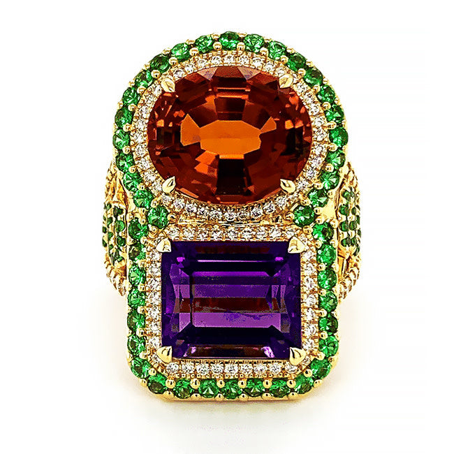 18 kt yellow gold ring with Madera Citroen Amethyst and Tsavorites