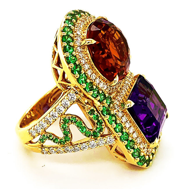 18 kt yellow gold ring with Madera Citroen Amethyst and Tsavorites